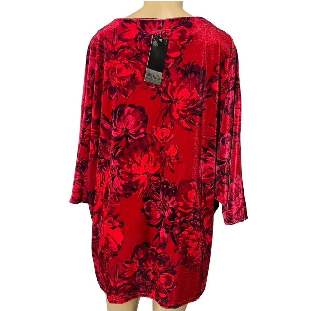 🎩🗝️ NWT $69 Slim Factor Red Floral Top - Runs Large - Picture 3 of 7
